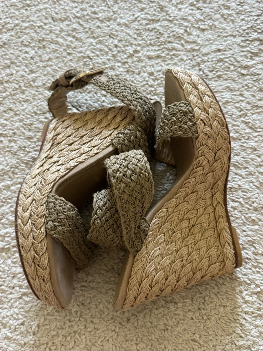 Stuart Weitzman Alex Crochet Espadrille Wedge Sandals Swamp Camel Size 8